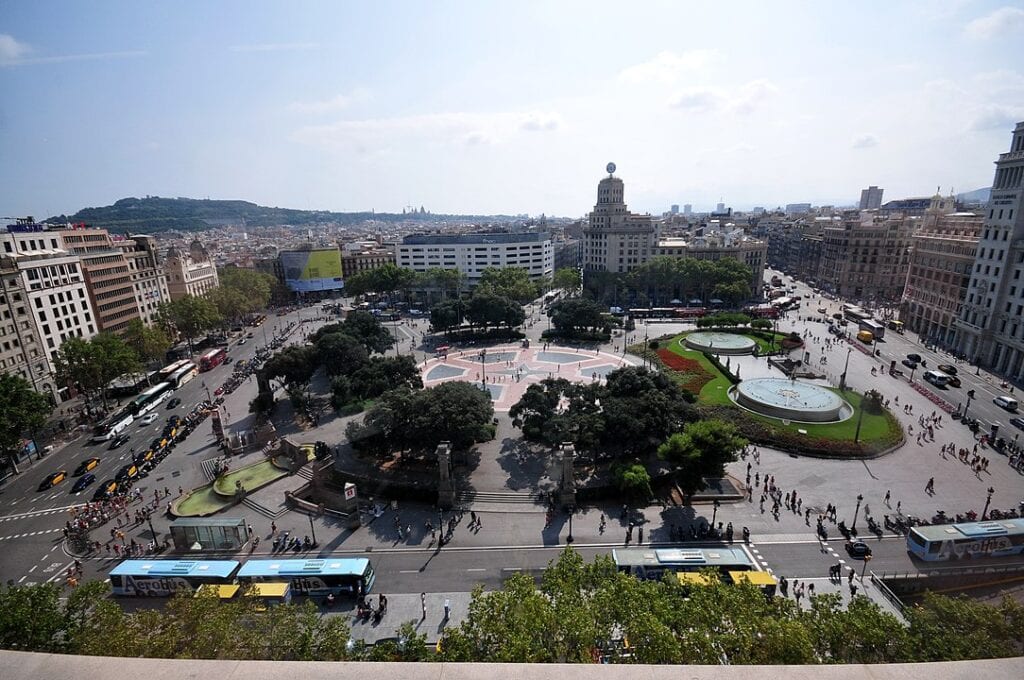 Train Travel Spain - Barcelona - Plaça de Catalunya